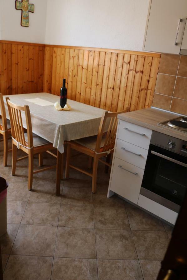 Apartment Topic Башка-Вода Экстерьер фото